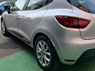 Renault Clio GPL 5 porte Business Grigio usata Cercola