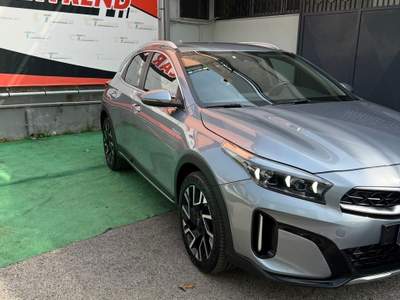 Kia XCeed 136 CV MHEV DCT Business Grigio usata Cercola