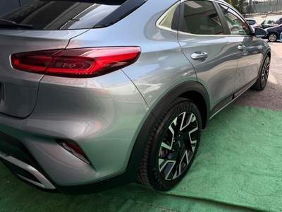Kia XCeed 136 CV MHEV DCT Business Grigio usata Cercola
