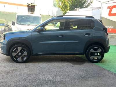 Fiat Grande Panda 1.2 Hybrid 110 CV S&S La Prima Blu/Azzurro usata Cercola