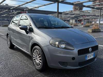 Fiat Grande Punto 5 porte Active Grigio usata Torino