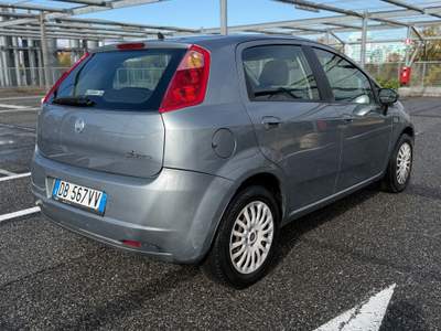 Fiat Grande Punto 5 porte Active Grigio usata Torino