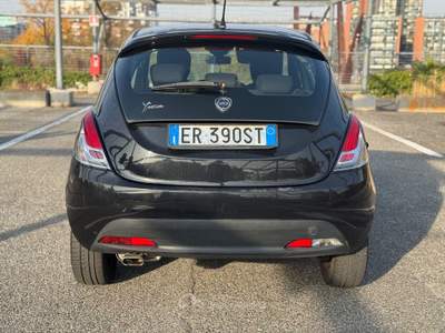 Lancia Ypsilon 5 porte S&S Platinum Nero usata Torino
