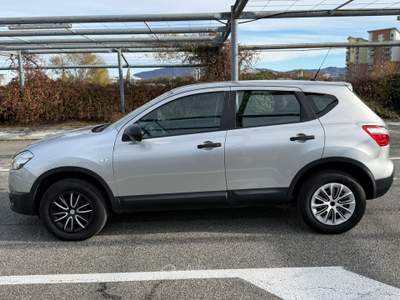 Nissan Qashqai DPF Tekna Grigio usata Torino