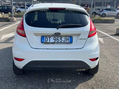 Ford Fiesta 5 porte Titanium Bianco usata Torino