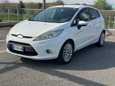 Ford Fiesta 5 porte Titanium Bianco usata Torino