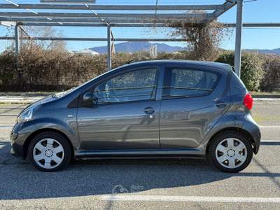 Toyota Aygo 5 porte Nero usata Torino