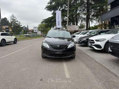 Lancia Ypsilon Ypsilon 1.0 FireFly 5 porte Hybrid *PROMO FINANZIA Nero usata Savignano sul Rubicone