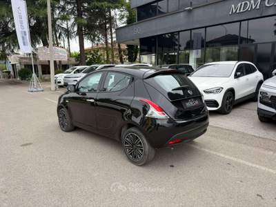 Lancia Ypsilon Ypsilon 1.0 FireFly 5 porte Hybrid *PROMO FINANZIA Nero usata Savignano sul Rubicone