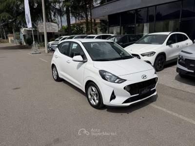 Hyundai i10 1.0 MPI *PROMO FINANZIAMENTO* Bianco usata Savignano sul Rubicone