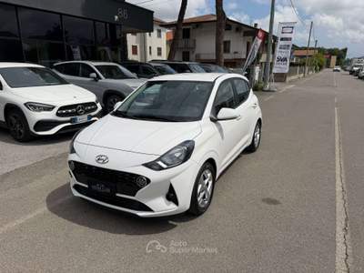 Hyundai i10 1.0 MPI *PROMO FINANZIAMENTO* Bianco usata Savignano sul Rubicone