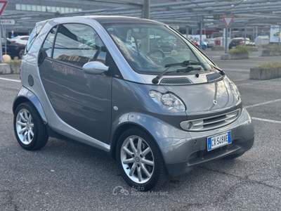 Smart ForTwo coupé pure (45 kW) Grigio usata Torino