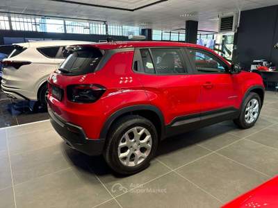 Jeep Avenger *PROMO* Gar.2030 Altitude EDCT 1.2 E-Hybrid mhev Rosso usata Savignano sul Rubicone
