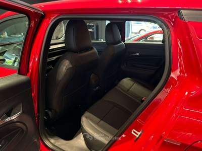 Jeep Avenger *PROMO* Gar.2030 Altitude EDCT 1.2 E-Hybrid mhev Rosso usata Savignano sul Rubicone