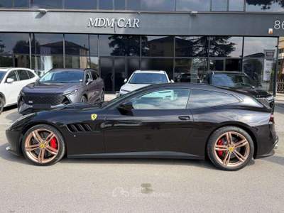 Ferrari GTC4 LUSSO 6.3 dct V12  Tetto Lift System Display Passeggero Nero usata Savignano sul Rubicone