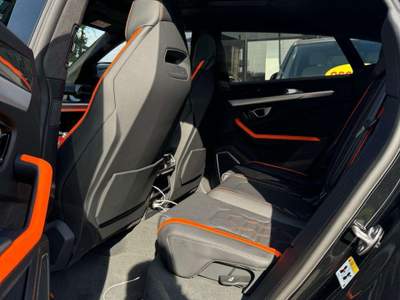 Lamborghini Urus Urus 4.0 V8 phev SE Nero usata Savignano sul Rubicone