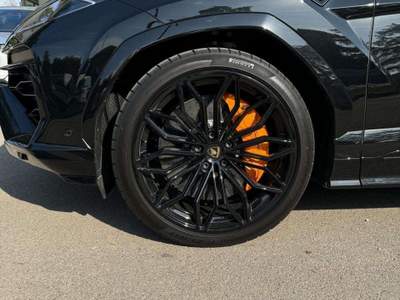 Lamborghini Urus Urus 4.0 V8 phev SE Nero usata Savignano sul Rubicone