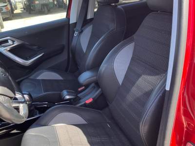 Peugeot 2008 1.2 110cv Allure Rosso usata LIVORNO