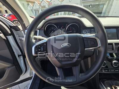 Land Rover Discovery Sport LAND ROVER Discovery Sport 2.0 TD4 150 CV Pure Bianco usata Gallarate