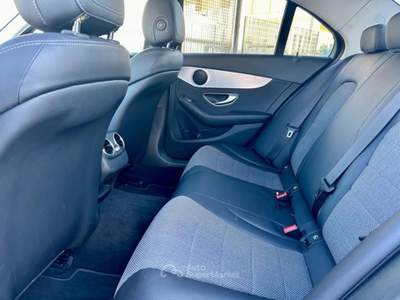 Mercedes-Benz Classe C Auto italiana ufficiale Mercedes • 70.000 km  Bianco usata Altamura