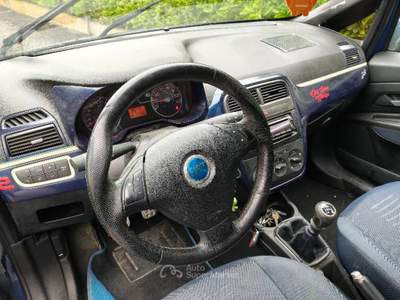 Fiat Grande Punto Fiat Grande Punto Sport Blu/Azzurro usata Varese