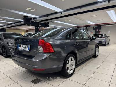 Volvo S40 DRIVe Momentum 105.000KM-UNICO PROPRIETARIO Grigio usata Arsago Seprio