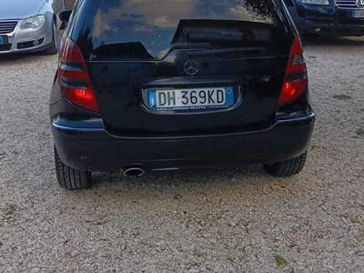 Mercedes-Benz Classe A Auto tenuta in ottime condizioni Nero usata Alife