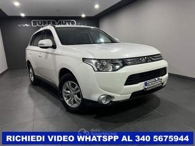 Mitsubishi Outlander 2.2 DI-D 4WD Intense UNICO PROPRITARIO Bianco usata Atena lucana
