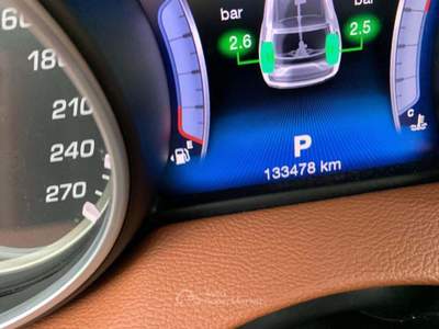 Maserati Levante mezzo in ottime condizioni garanzia Grigio usata Umbertide