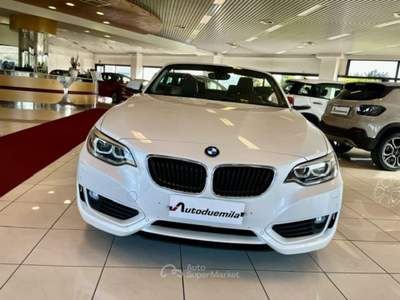 BMW Serie 2 220i i Cabrio Advantage PREZZO REALE !! Bianco usata Cavernago