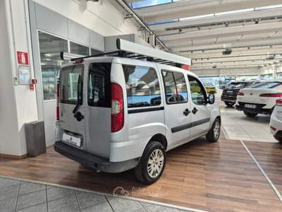 Fiat Doblò Doblò 1.9 MJ Combi 5 p.ti SX N1 Argento usata Vignola