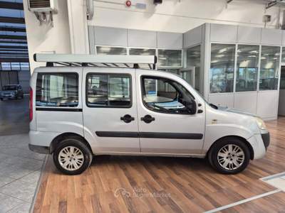 Fiat Doblò Doblò 1.9 MJ Combi 5 p.ti SX N1 Argento usata Vignola