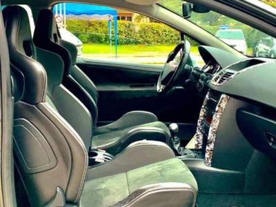 Peugeot 207 1.6 THP 175CV 3p. GTi Nero usata Sant'Angelo in vado