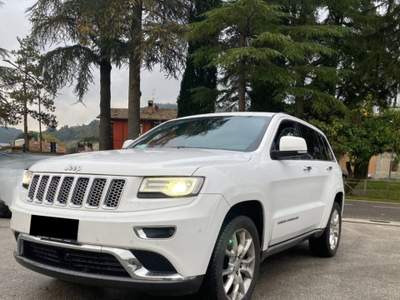 Jeep Grand Cherokee 250 CV Summit Bianco usata Sant'Angelo in vado