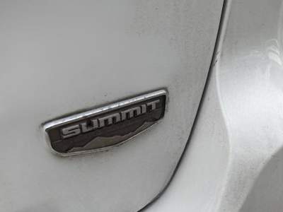 Jeep Grand Cherokee 250 CV Summit Bianco usata Sant'Angelo in vado