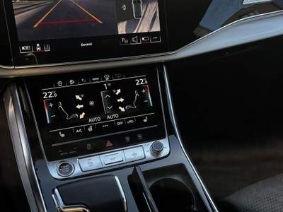 Audi Q8 SUV 50 TDI 286CV quattro tiptronic S line IVA Nero usata Sant'Angelo in vado