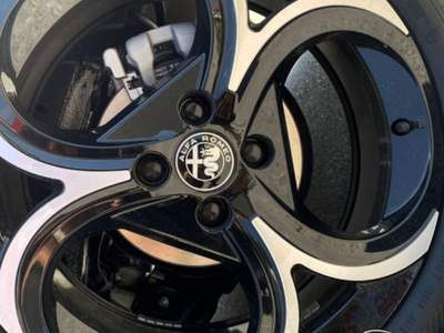 Alfa Romeo Junior SPECIALE 1.2 136 CV Hybrid eDCT6 PROMO Nero usata Sant'Angelo in vado