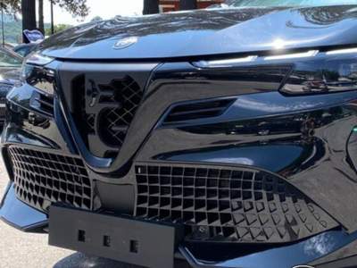 Alfa Romeo Junior SPECIALE 1.2 136 CV Hybrid eDCT6 PROMO Nero usata Sant'Angelo in vado