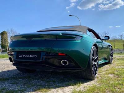 Aston Martin DB12 V8 Volante Verde usata Sant'Angelo in vado