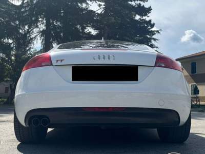 Audi TT Coupé 2.0 TDI quattro S line Bianco usata Sant'Angelo in vado
