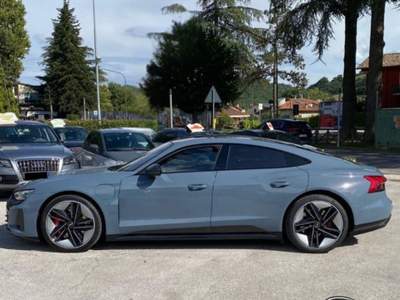 Audi e-tron RS quattro - PROMO Blu/Azzurro usata Sant'Angelo in vado