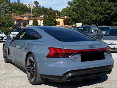 Audi e-tron RS quattro - PROMO Blu/Azzurro usata Sant'Angelo in vado
