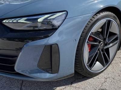 Audi e-tron RS quattro - PROMO Blu/Azzurro usata Sant'Angelo in vado