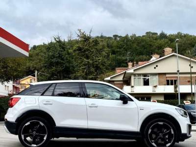 Audi Q2 30 TDI S line PROMO Bianco usata Sant'Angelo in vado