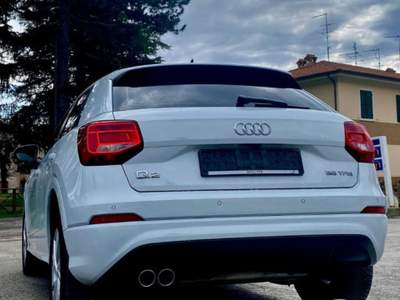 Audi Q2 35 TFSI 1.5 Blackedition Bianco usata Sant'Angelo in vado