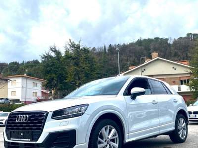 Audi Q2 35 TFSI 1.5 Blackedition Bianco usata Sant'Angelo in vado