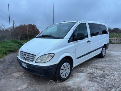 Mercedes-Benz Vito Vito 2.2 109 CDI Mixto 9 POSTI Bianco usata Santeramo in Colle