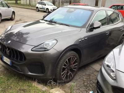 Maserati Grecale MHEV 300 CV AWD GT TETTO APRIBILE Grigio usata Fara Gera d'Adda