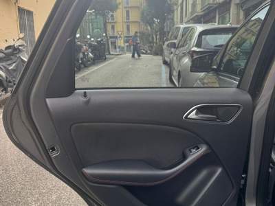 Mercedes-Benz Classe B B 200 d Automatic Sport Grigio usata Salerno