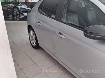 Opel Corsa Elegance Grigio usata Cardito